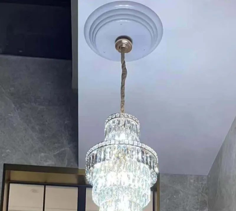 Opera House Chandelier Lift